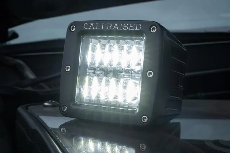 Cali Raised Led 3X2 18W Led Pod 1