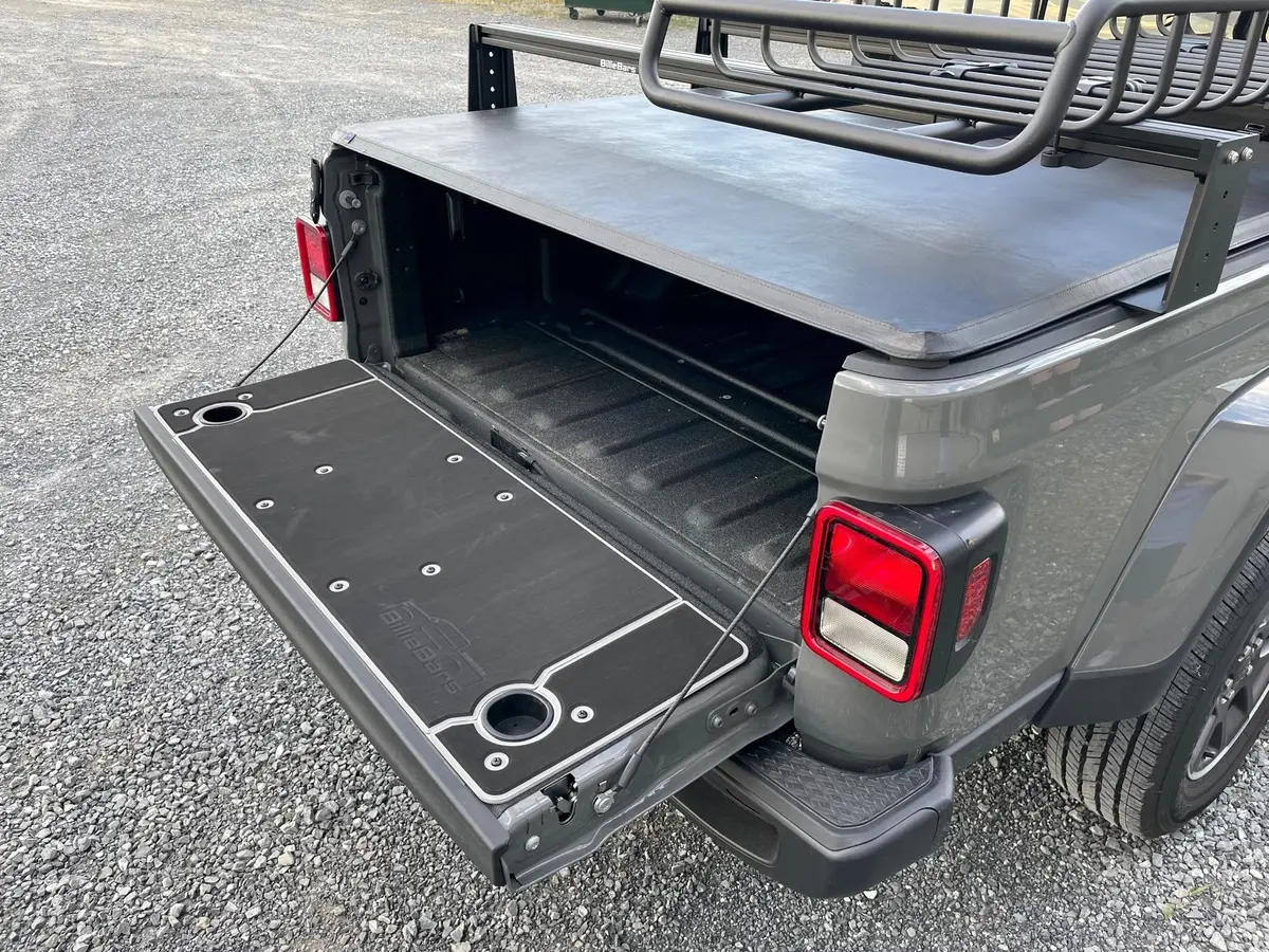 Billiebars Gladiator Tailgate Cover 2019-2023 1