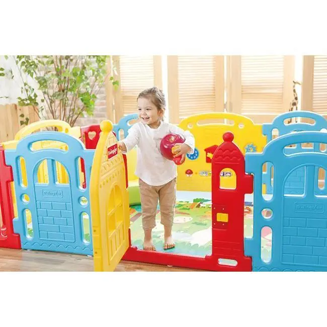 Dwinguler Castle Playpen 1