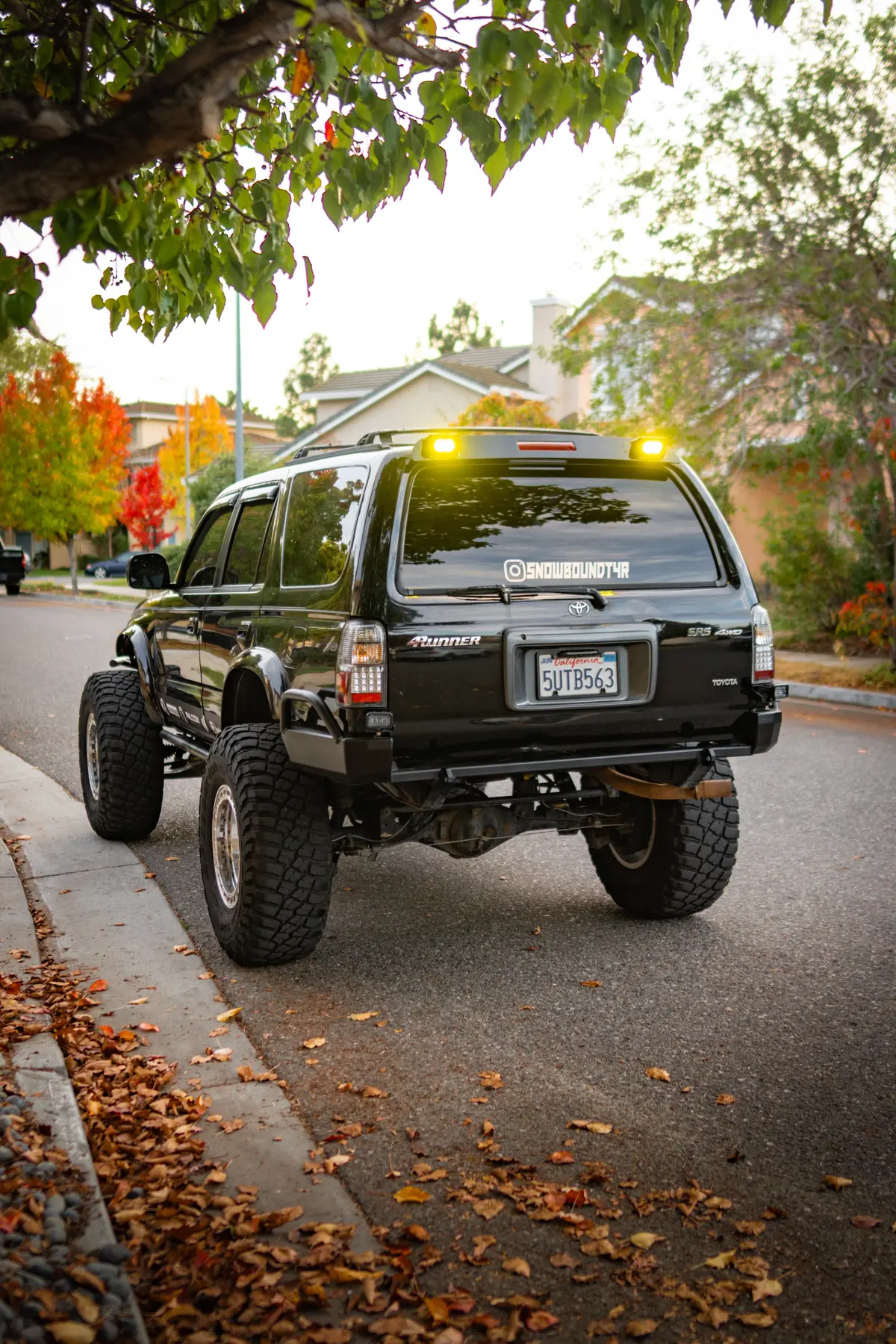 1996-2002 3Rd Gen 4Runner Spoiler W/ Integrated Baja Designs S2 Lights 1