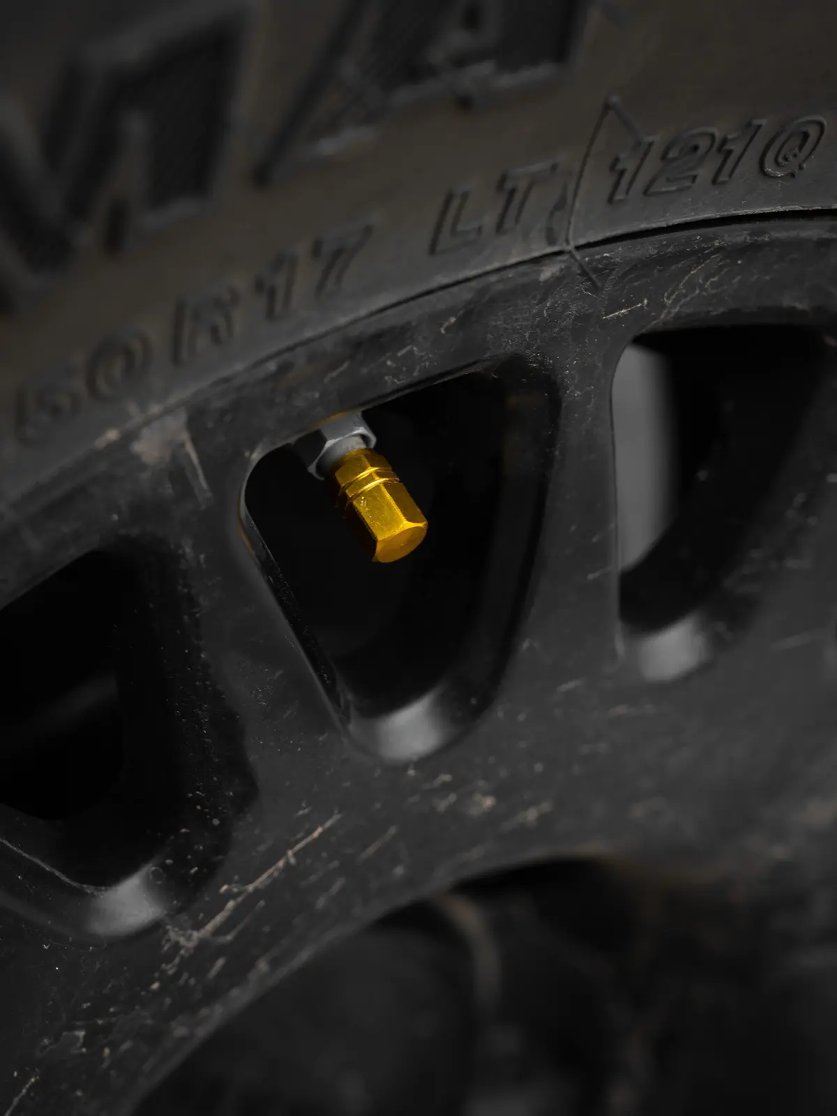 Aluminum Valve Stem Caps For Land Cruiser 1
