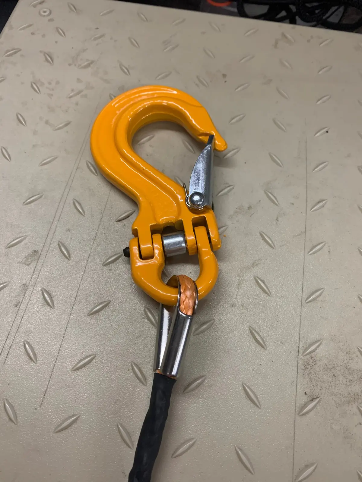 Hammer Locked Hooks 1