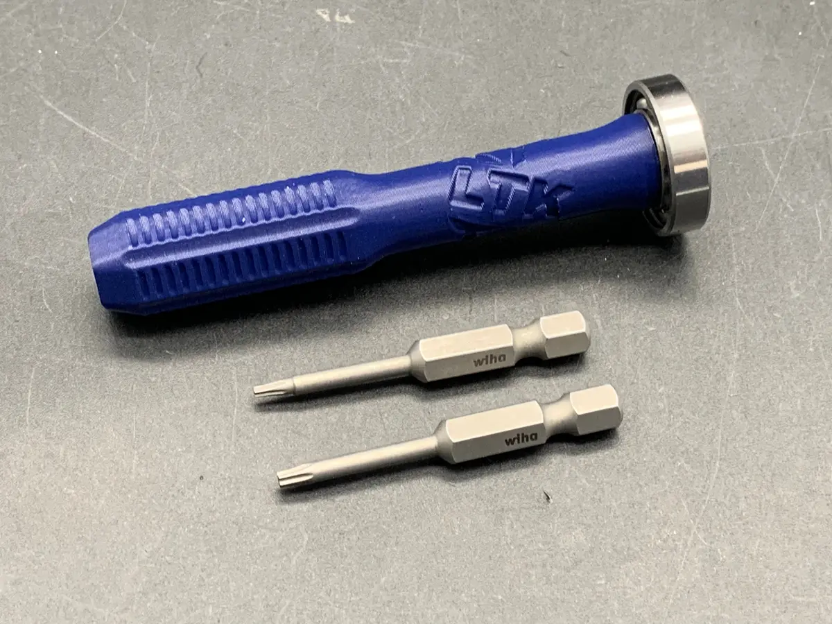 Ltk (Luvthemknives) - 1/4 Inch Driver In Sapphire Blue Hexad Pattern Plus #8 & #6 Torx Bits 1
