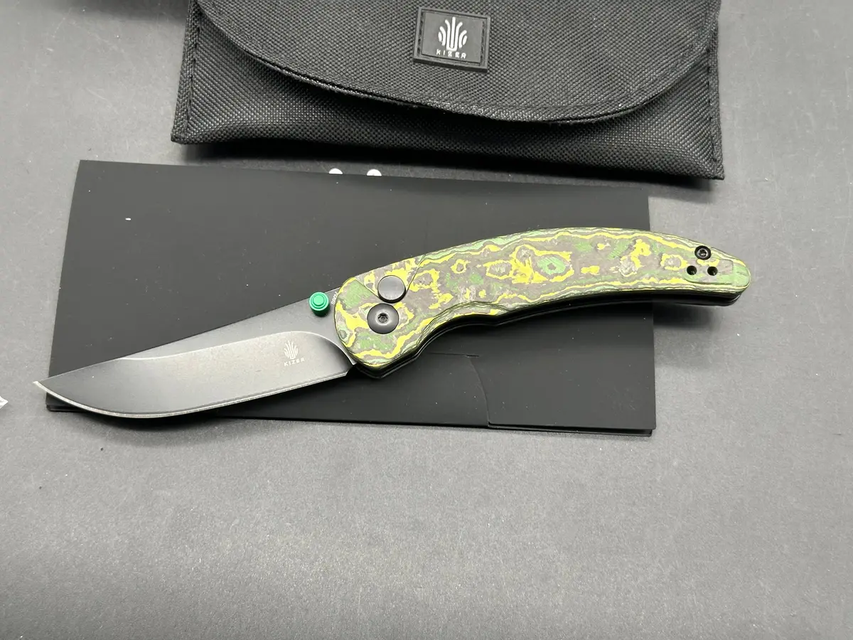 Kizer Chili Pepper Button Lock Knife Toxic Storm Fat Carbon (3" Black) 1