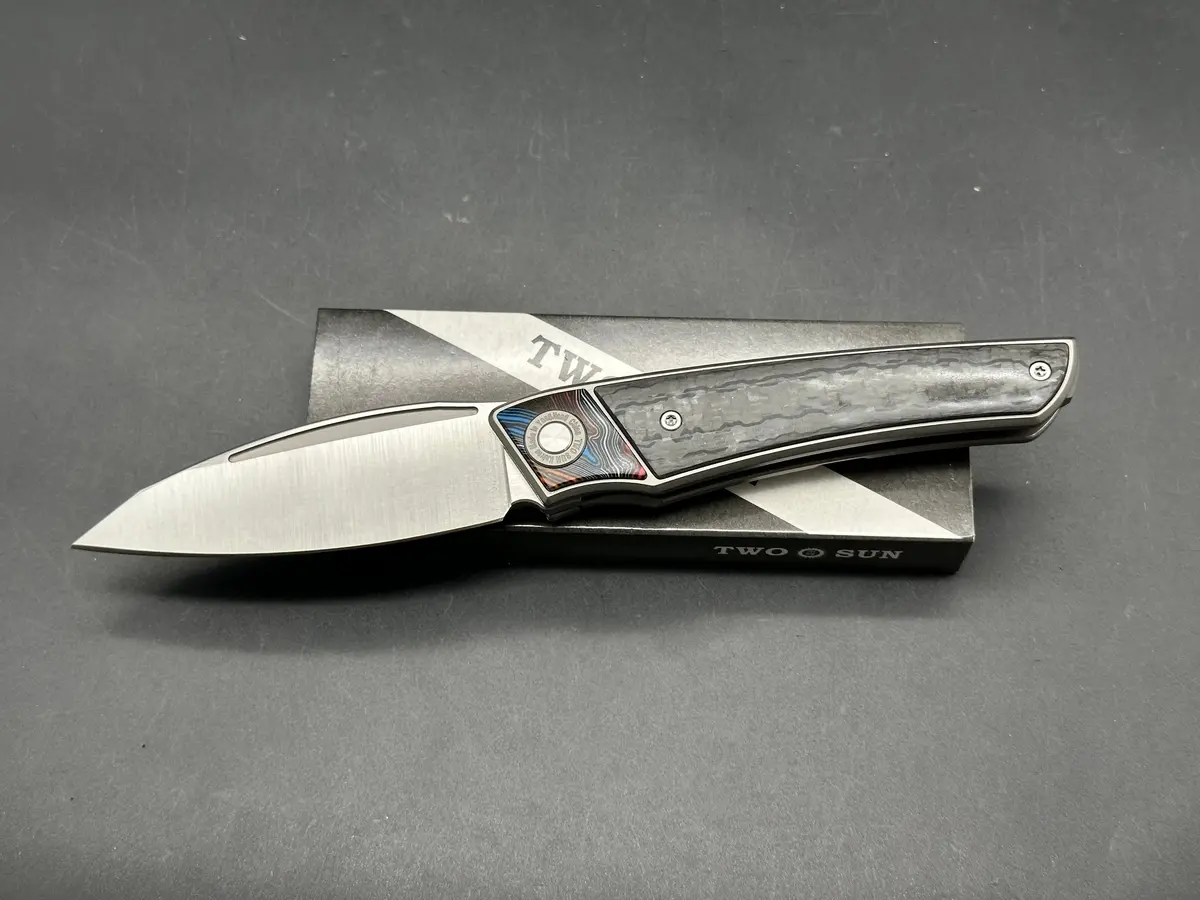 Twosun Folding Knife Black G10/Carbon Fiber Handle D2 Plain Edge Ts344-D2 1