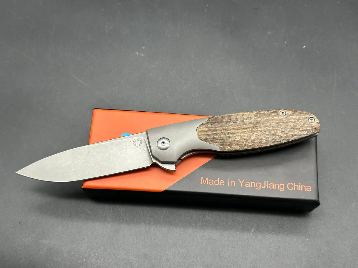 Sixleaf Titanium/Linen Micarta Handle D2 Plain Edge 1