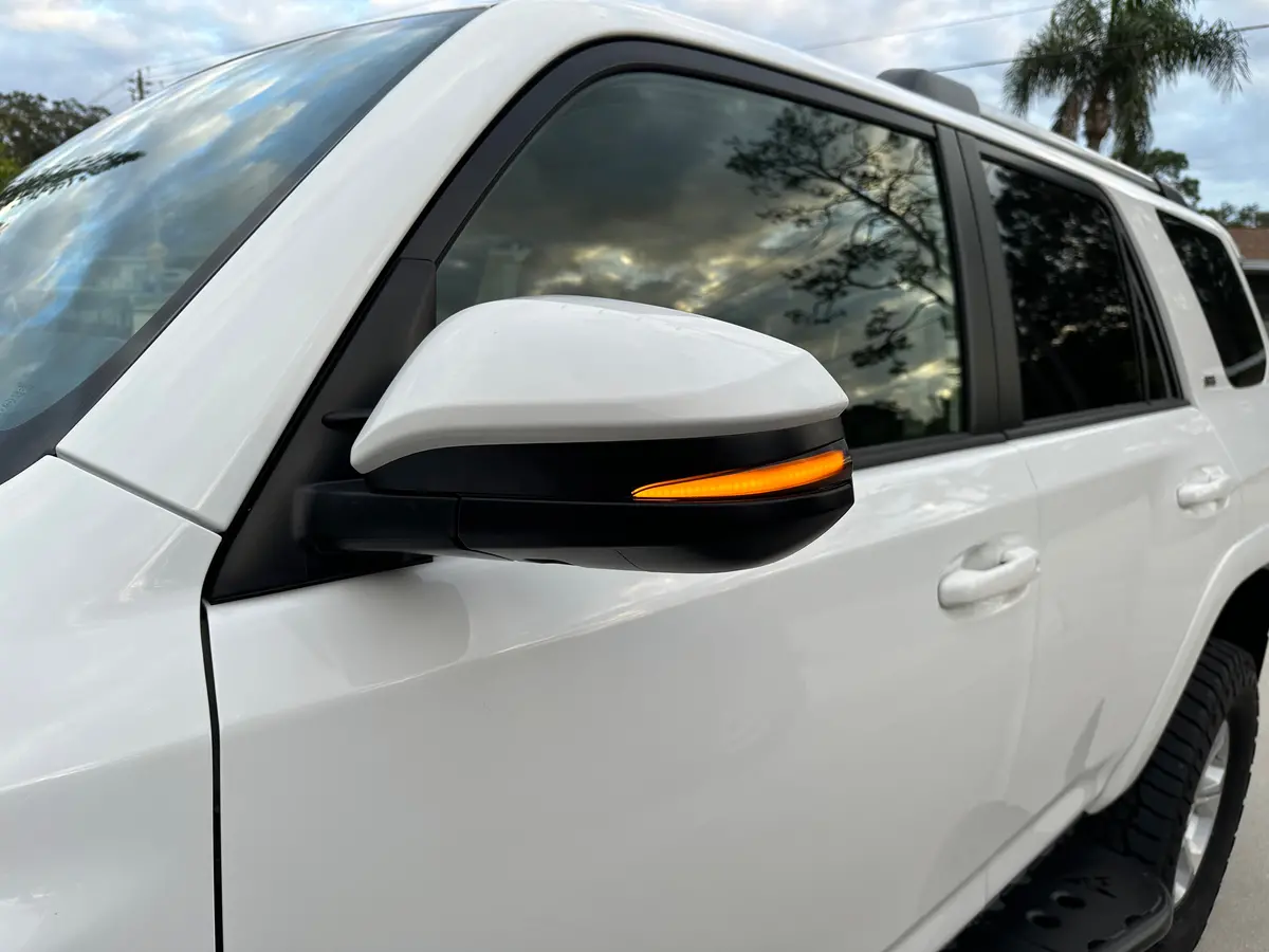 2014-2024 5Th Gen 4Runner Sequential Mirror Turn Signals 1