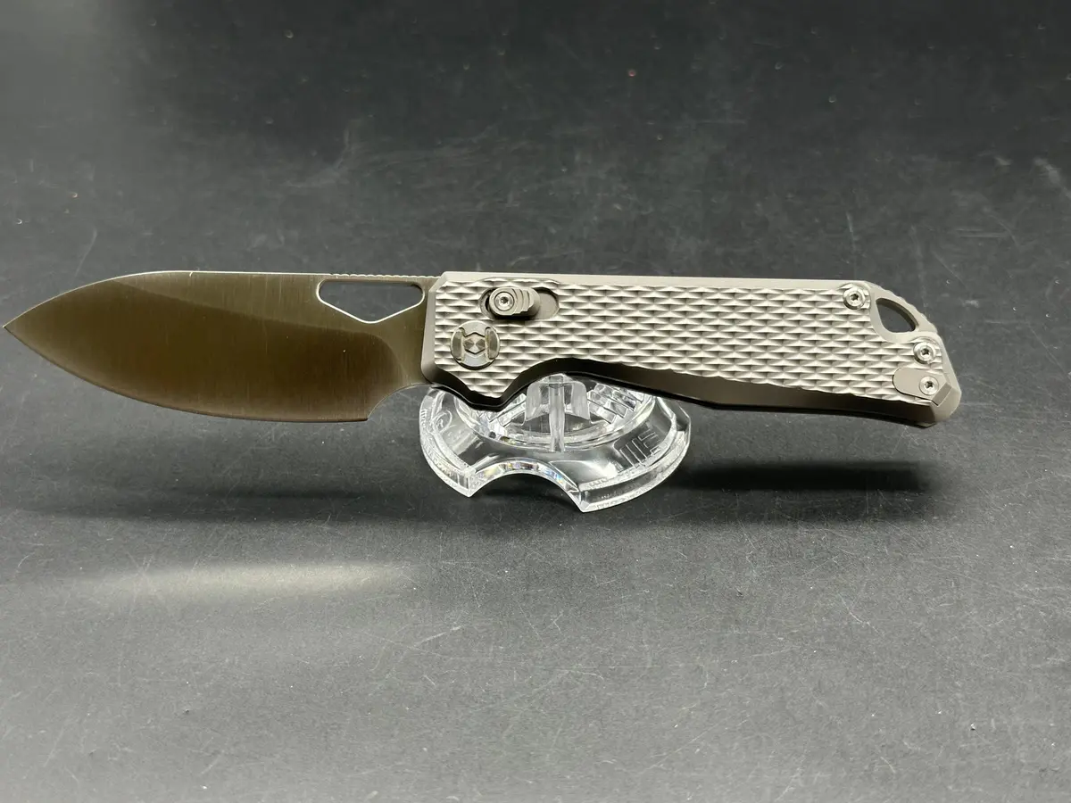 Kunwu Pulsar Titanium Handle W/Exmax Blade 1