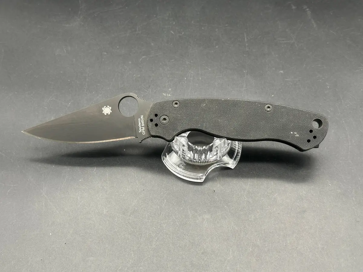 Spyderco Paramilitary 2  G-10 (3.4" S45vn Black) 1