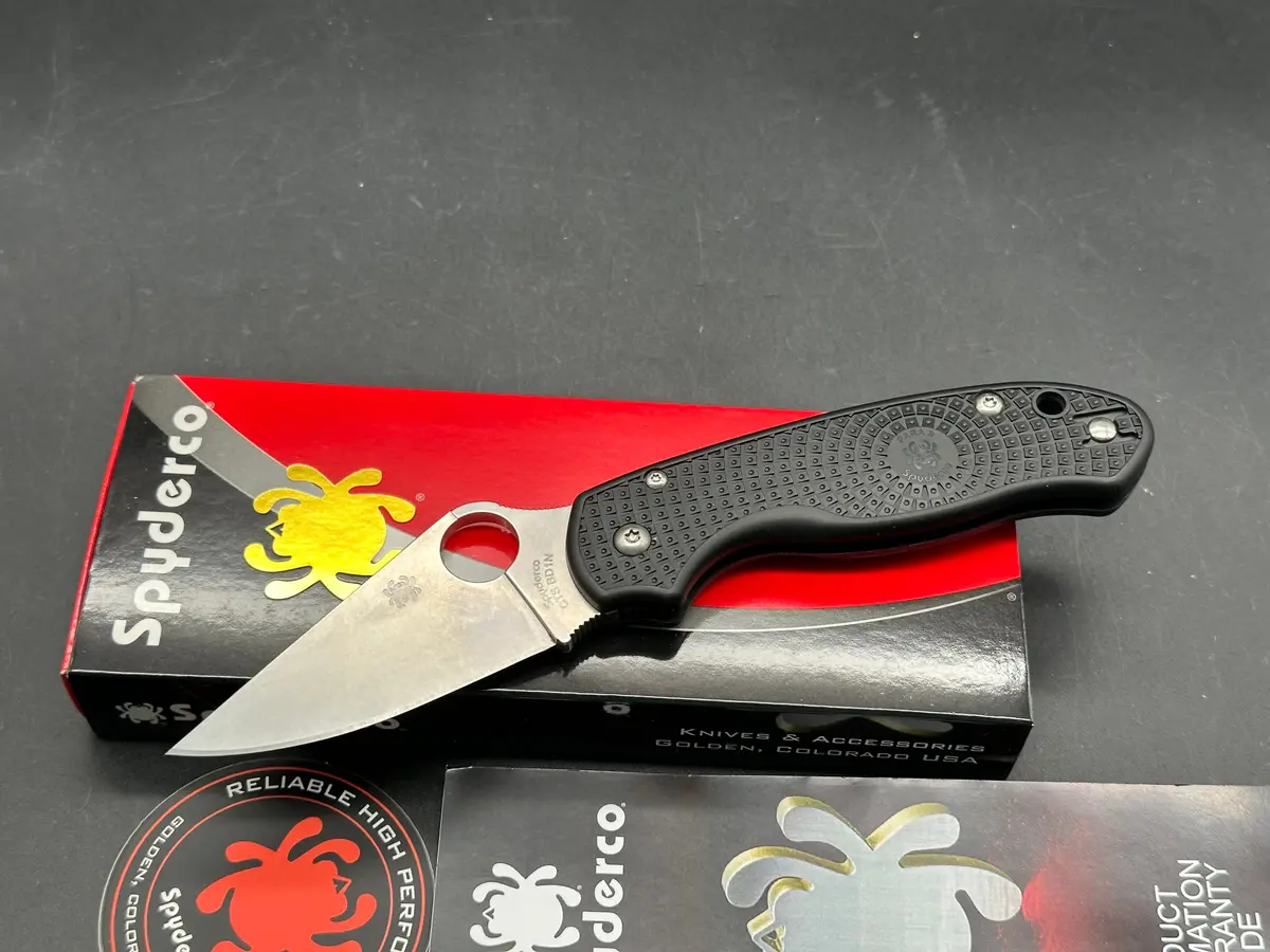 Spyderco Para 3 Lightweight (New), 2.93" Cpm Cts Bd1n Stonewash Blade With Black Frn Scales 1