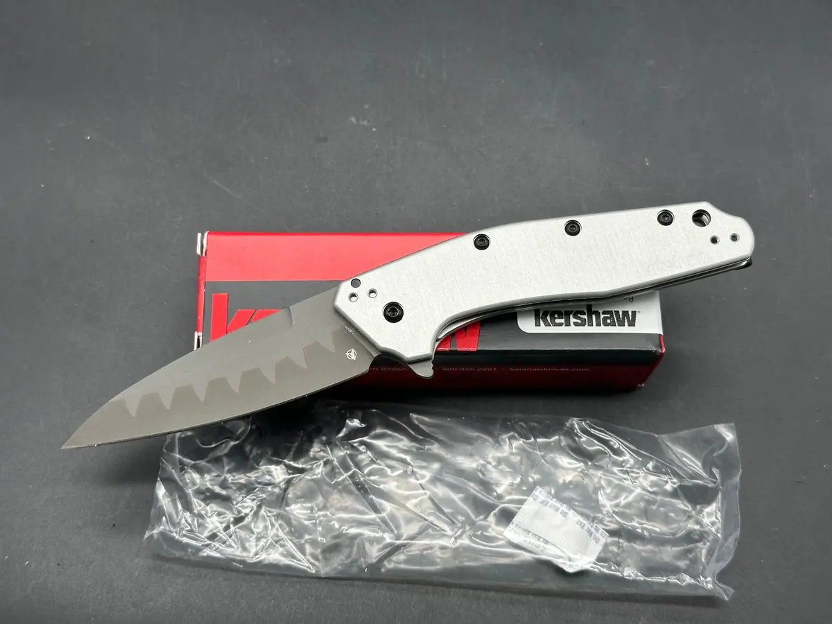 Kershaw Dividend Assisted Opening Knife Gray (3" Composite) 1