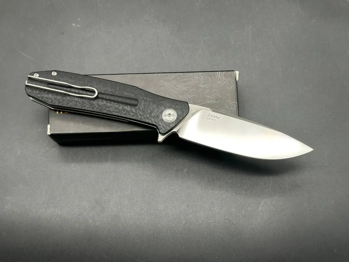Ironfly Zesty Black G10 Handle With Carbon Fiber Texture Vg10 Satin Blade 2