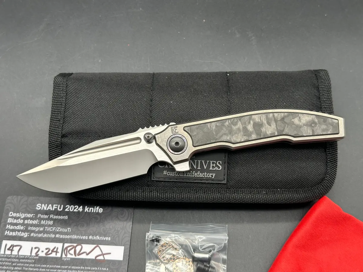 Ckf Snafu 4.0 Medium #147, Blasted Hollow Ground M398 Blade With Satin Flats,Integral Titanium Handles With Carbon Fiber Inlays 1