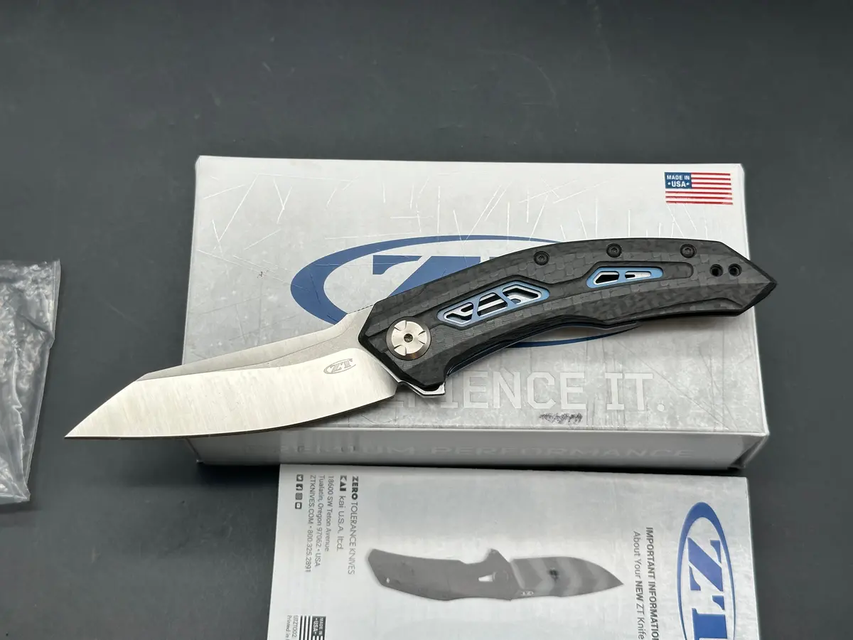 Zero Tolerance 0762 Tds Frame Lock Knife Carbon Fiber (3.75" Satin) 1