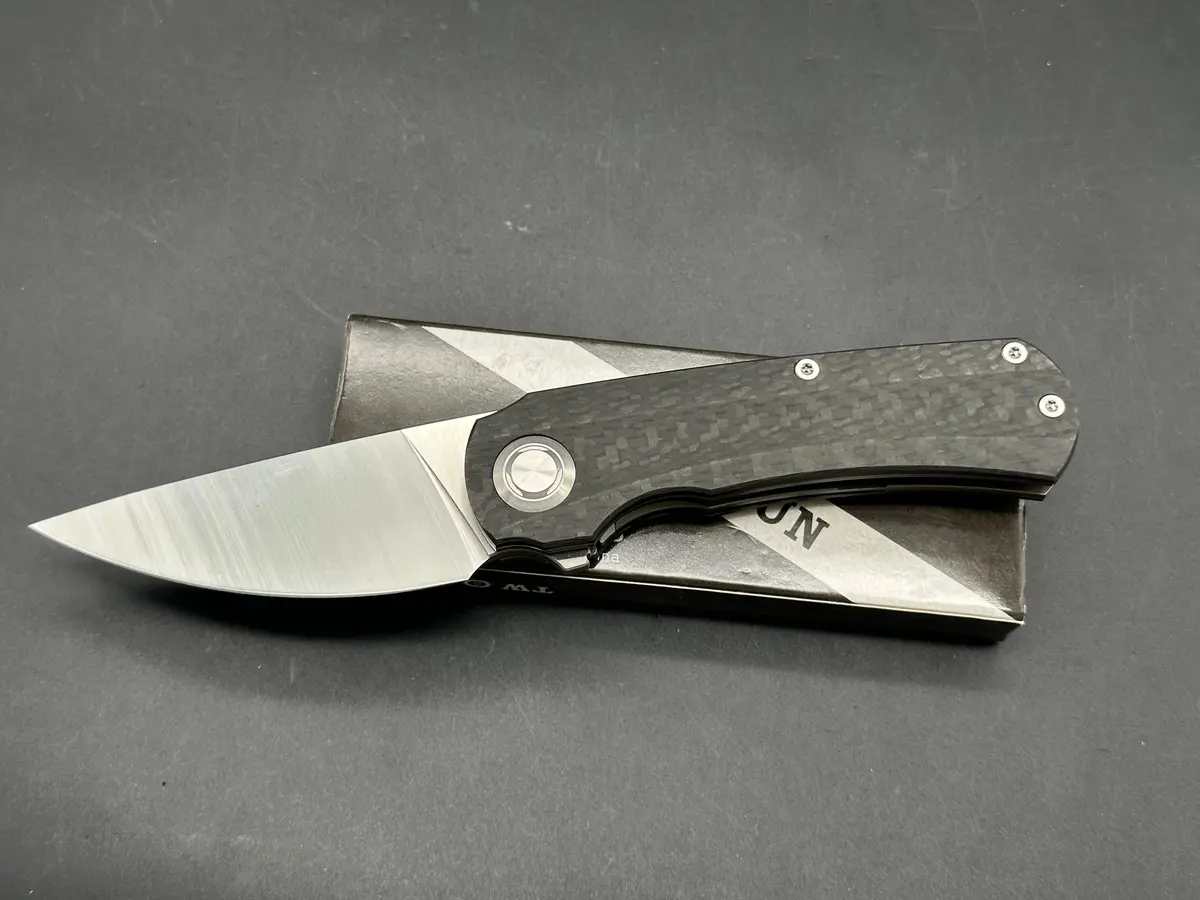 Twosun Folding Knife Black Titanium Carbon Fiber Handle 14C28n Plain Edge Ts243 1