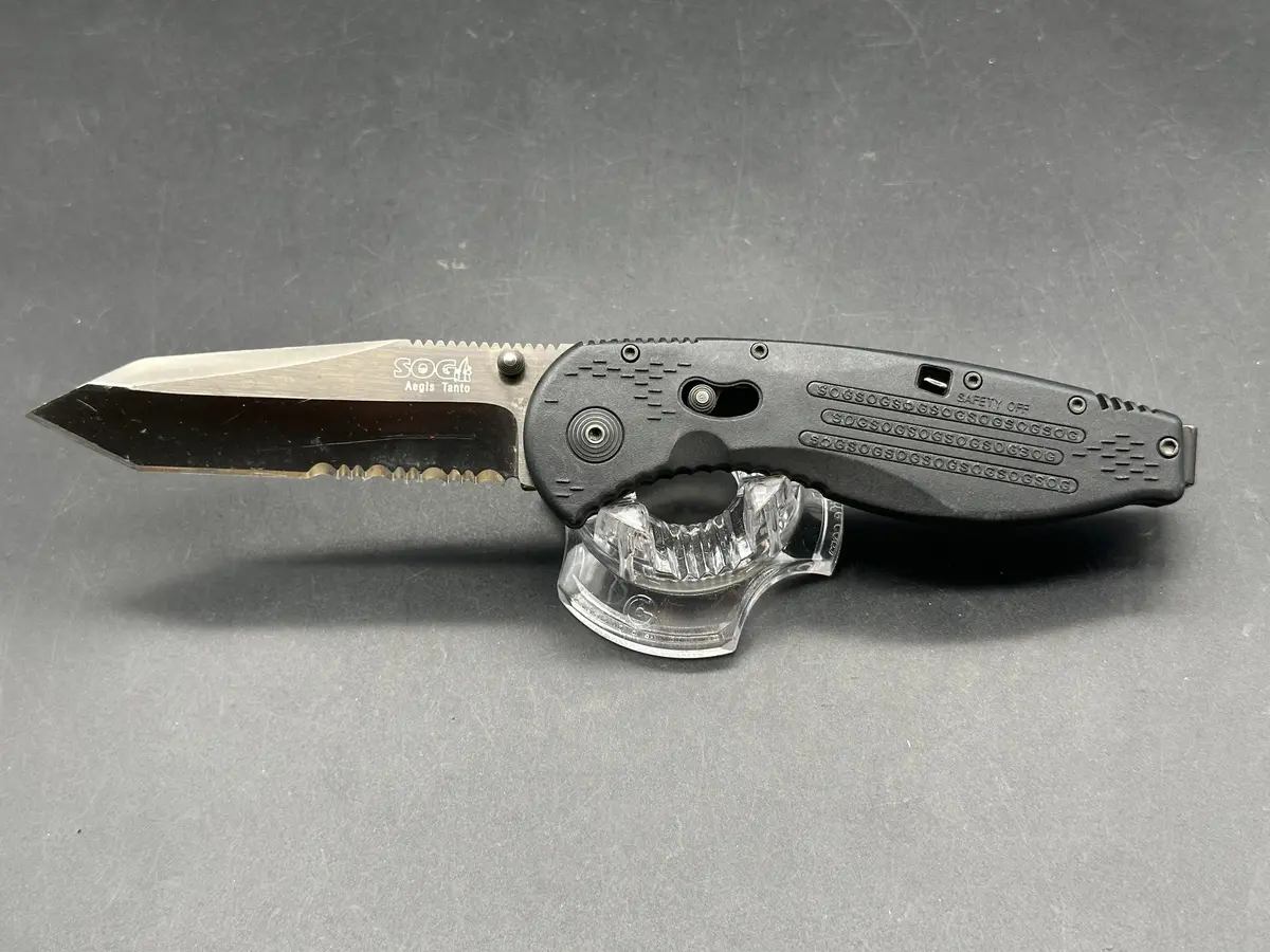Sog Aegis Folding Knife Assisted 3.5" Black Tini Combo Tanto Blade, Black Grn Handles, Arc-Lock 1