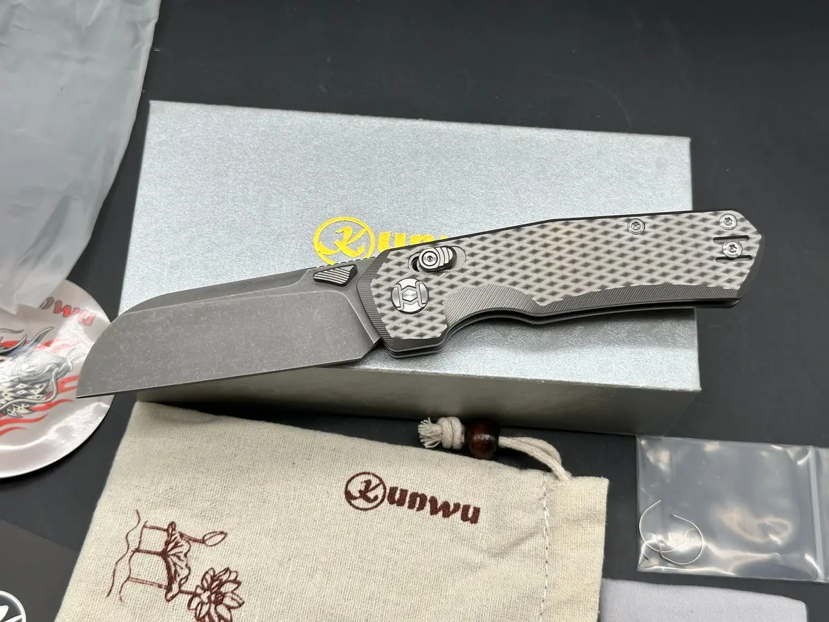 Kunwu Compact Chad Folding Knife Grey Titanium Handle Pm60 Plain Edge Stonewash 1