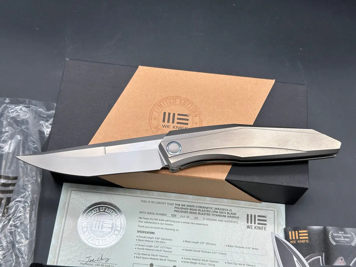 We Knife Cybernetic #25/205 Frame Lock Knife Titanium (3.9" Polished Gray) 1