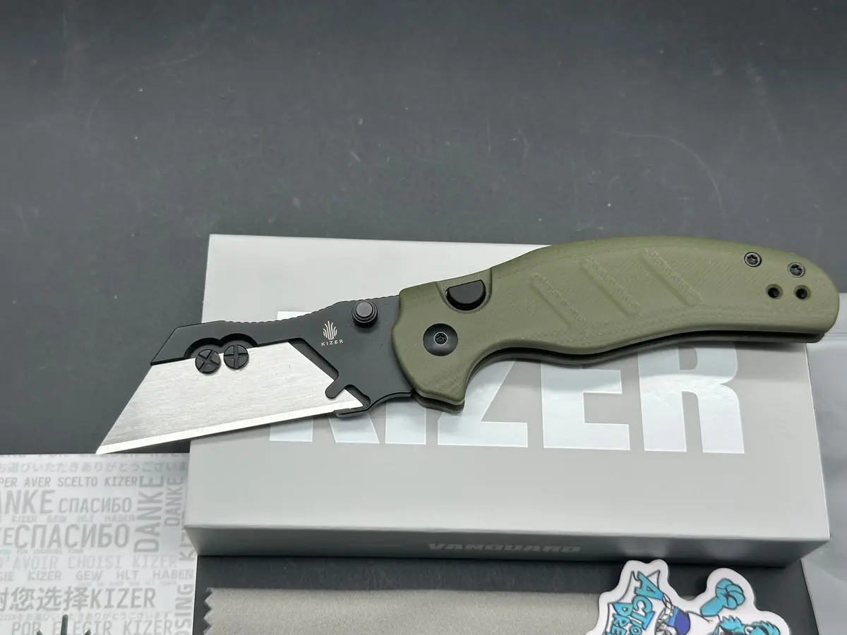 Kizer C01c Uti 1 Utility Folding Knife Green G10 Handle 5Cr15mov Plain Black Pvd Blade 1