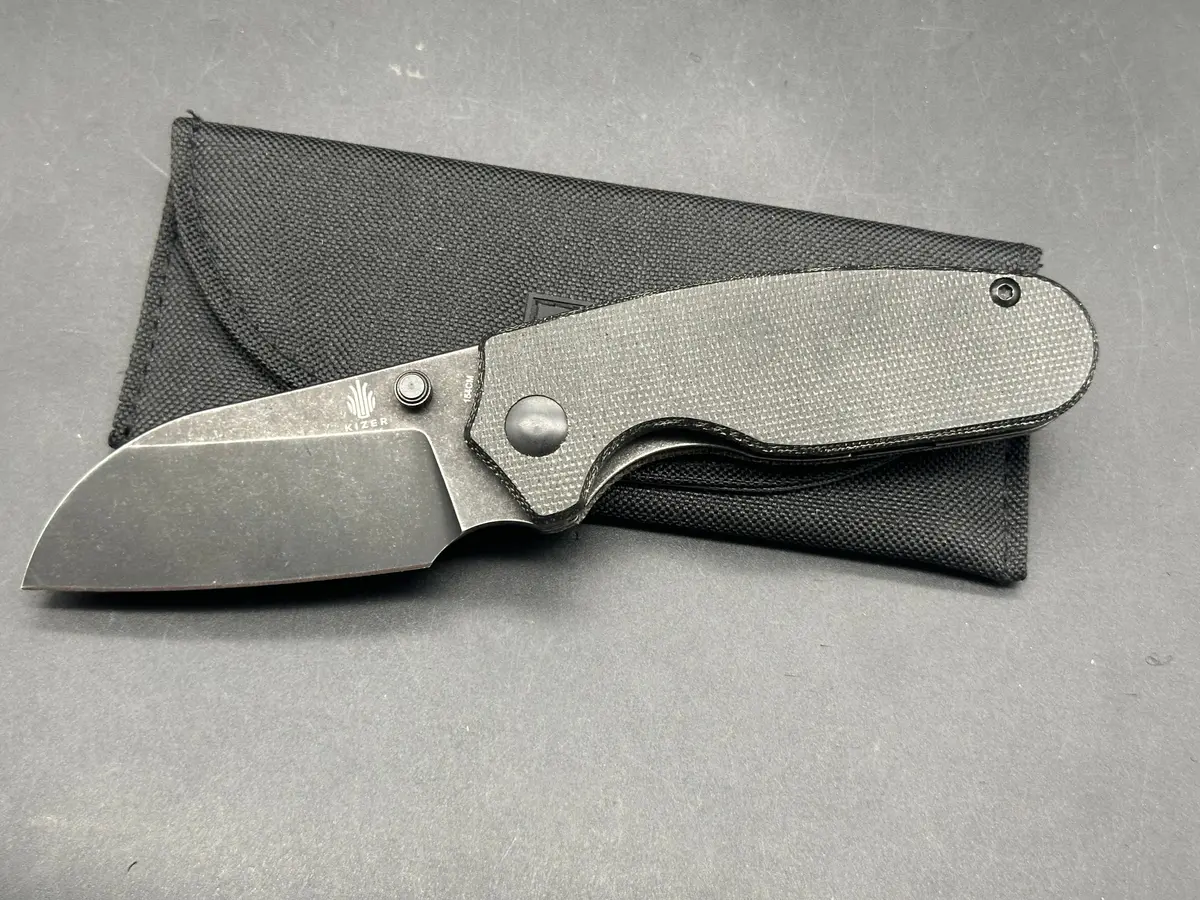 Kizer Towser S - 154Cm Steel Black Micarta 1