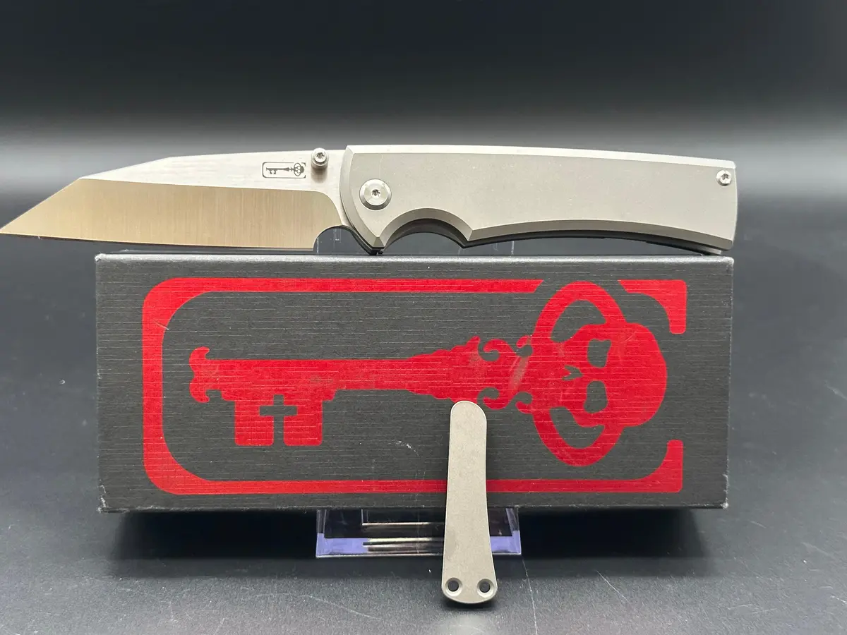Chaves Ultramar Sangre Street Flipper Knife Titanium Warncliffe 1