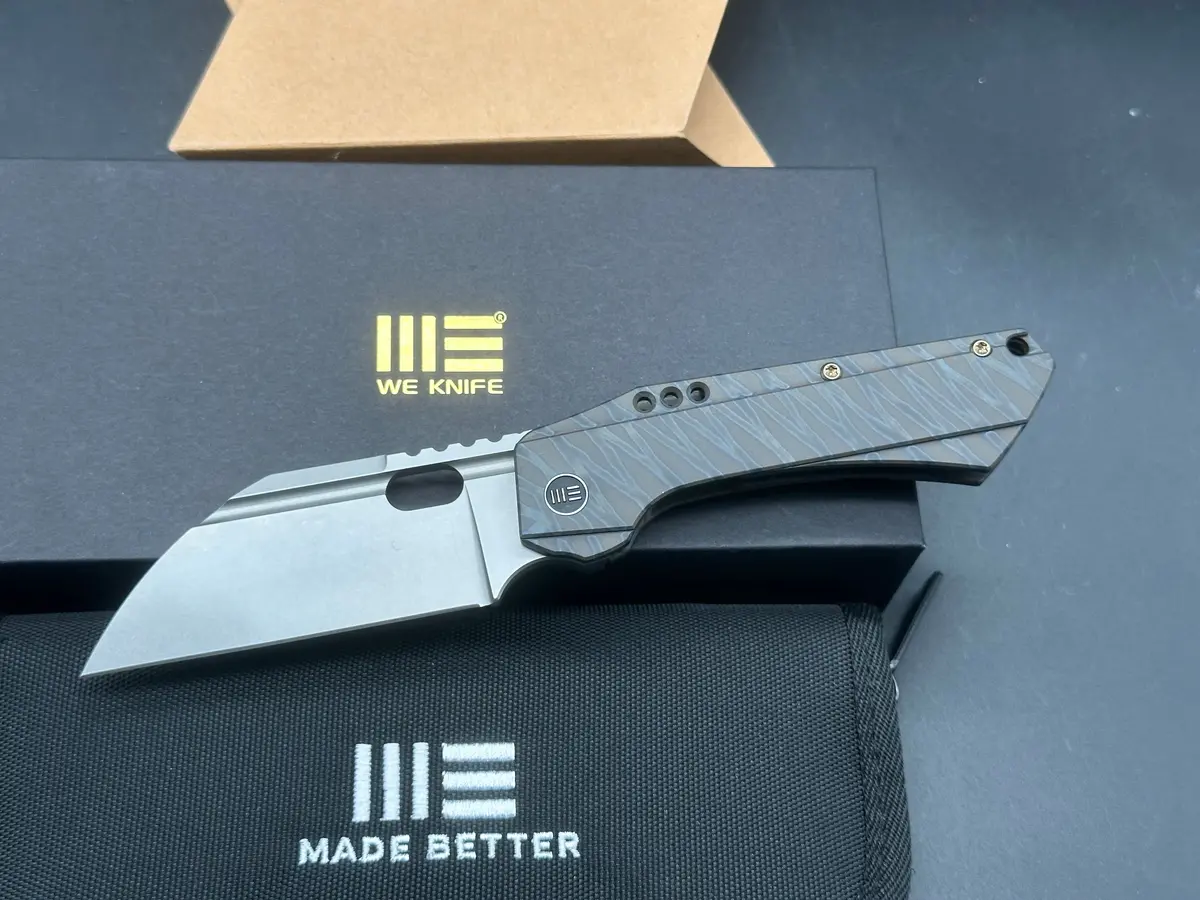We Knife Co. Roxi 3 Frame Lock Knife Tiger Stripe Titanium 1