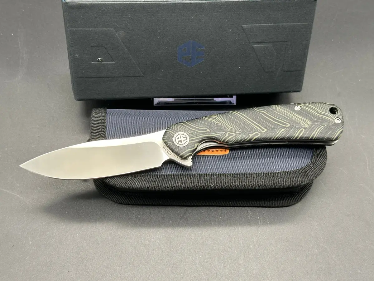 Petrified Fish Pfe14 Rogue ,3.43" 154Cm Steel Blade,  Green Gmascus Handle 1