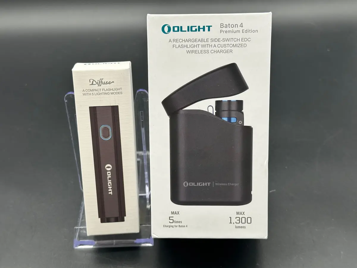 Olight Baton 4 & Diffuse Flashlight Bundle 1