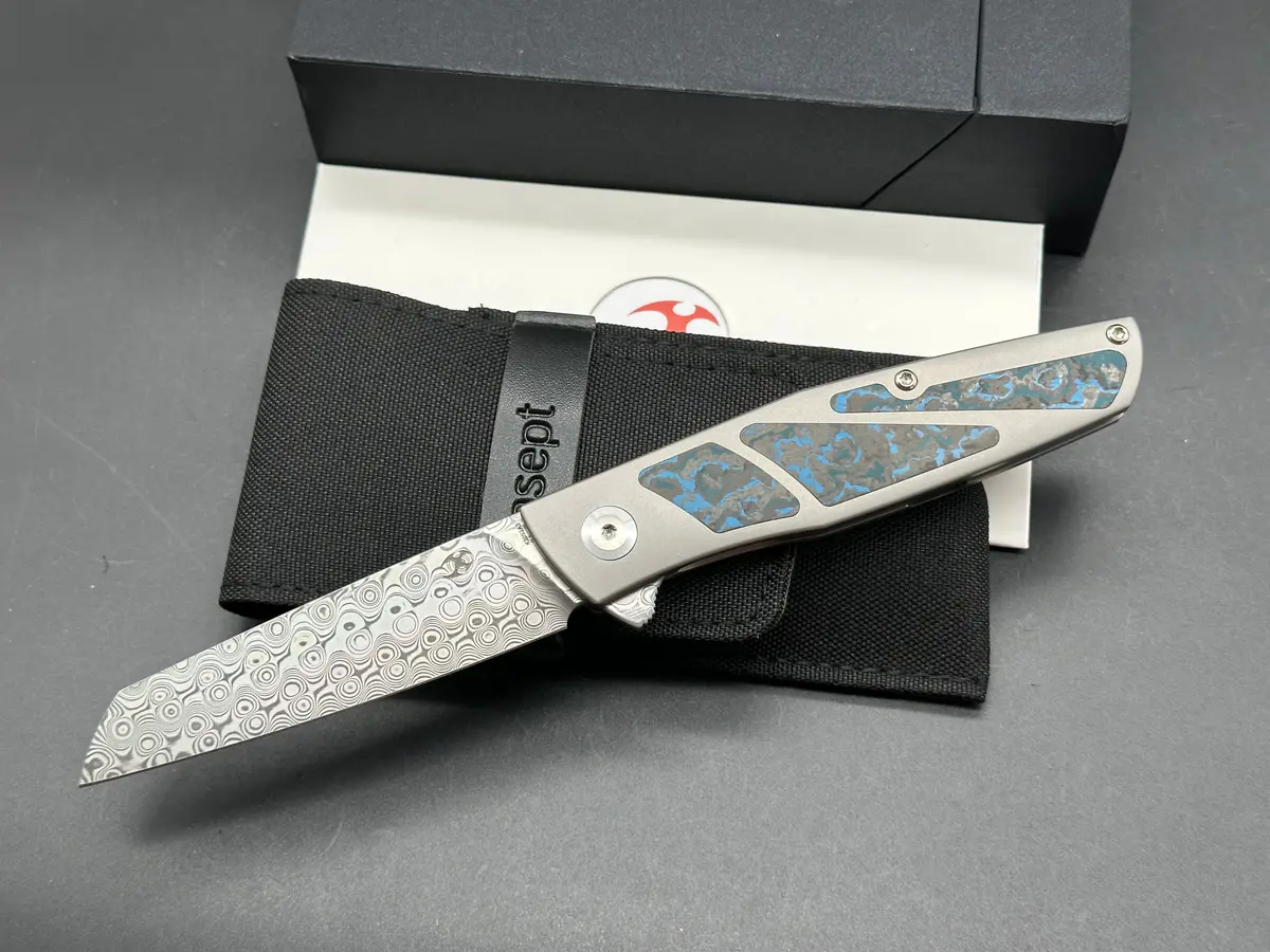Kansept Cru Folding Knife Titanium/Arctic Storm Fatcarbon Handle Damascus Plain Edge 1