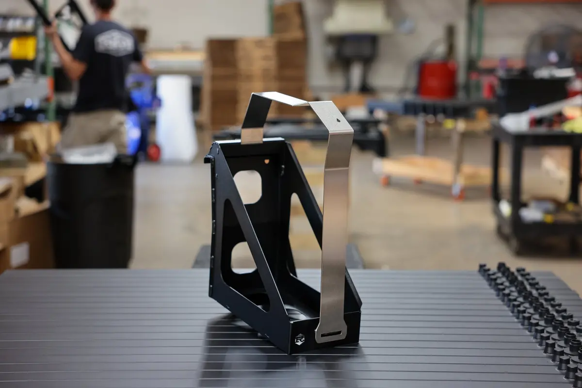 Rig'd Jerryrig™ Fuel/Water Mount 1