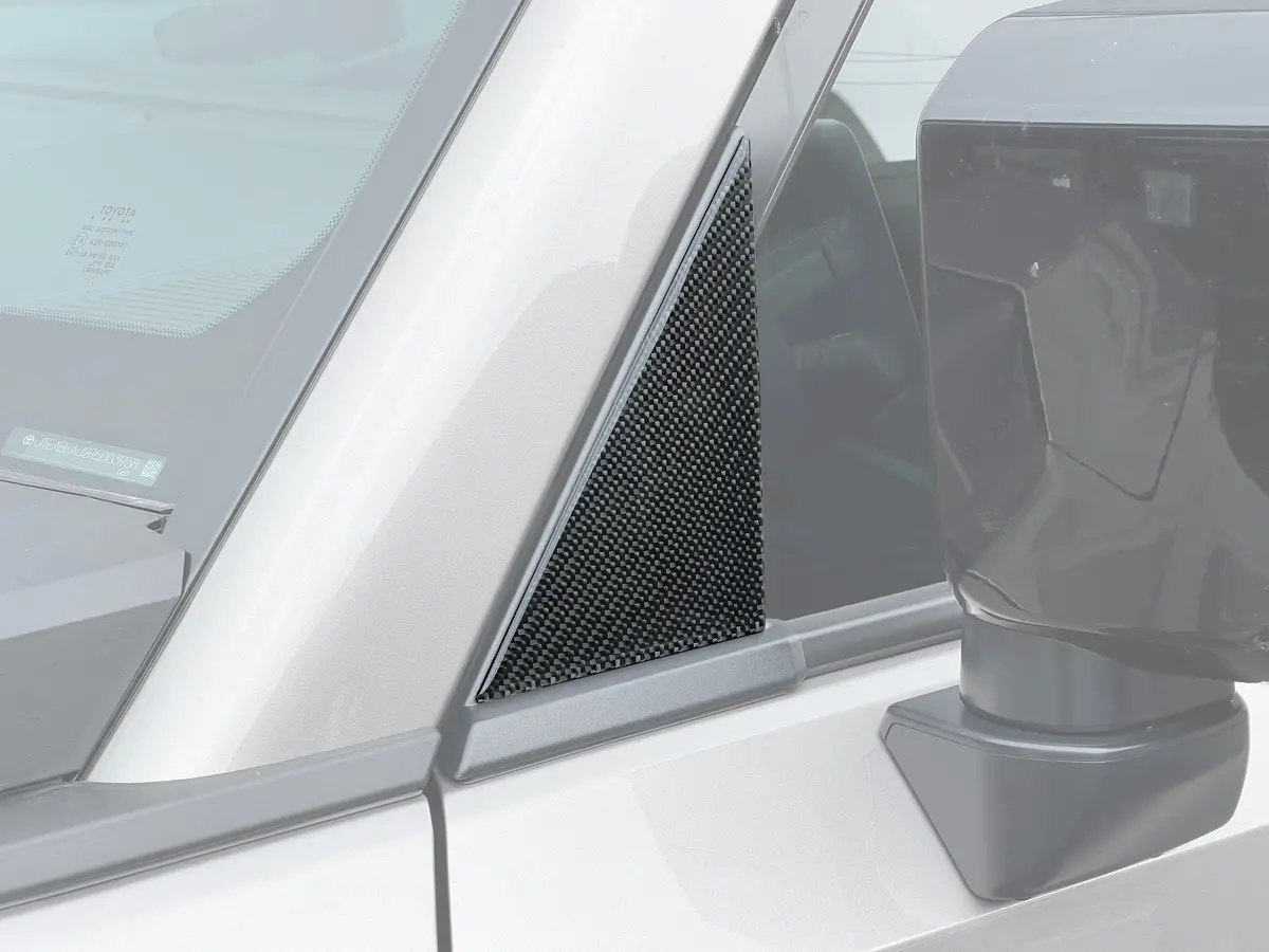Tufskinz Door Pillar Overlays For Land Cruiser (2024-Current) 1