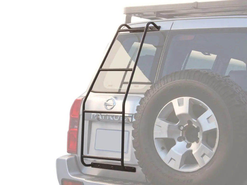 Front Runner Ladder Nissan Patrol Y61 1