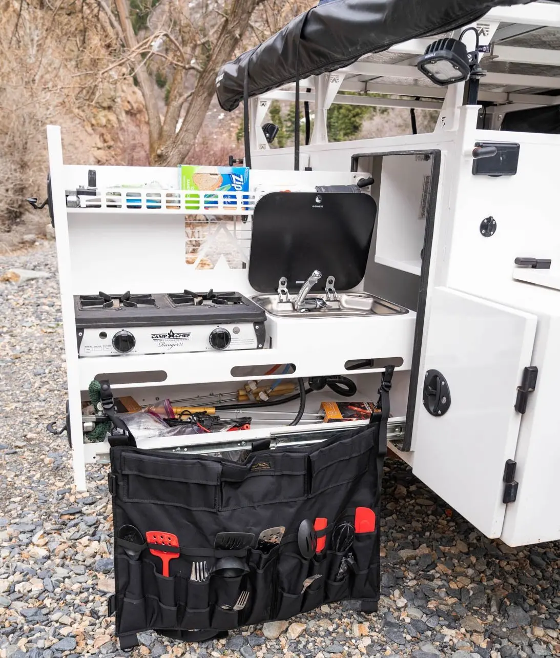 Utensil Organizer For Vehicles 1