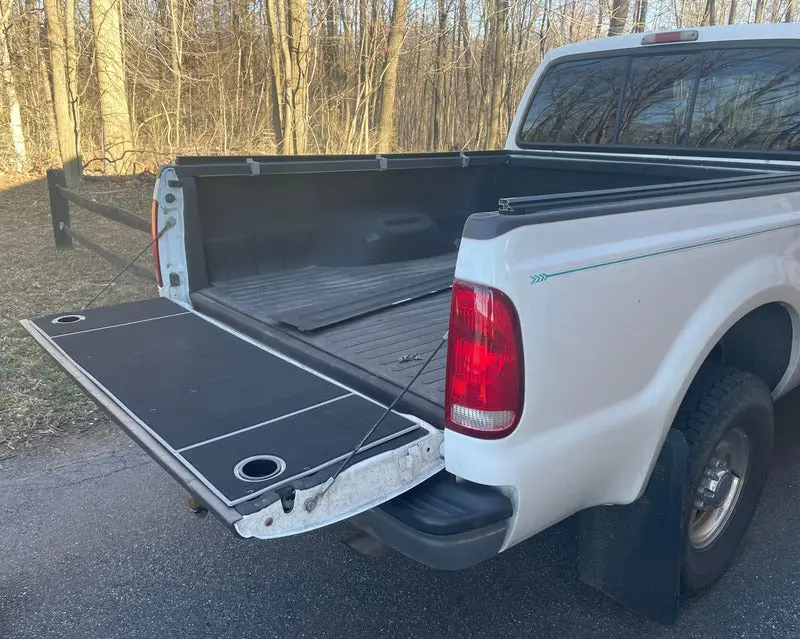 Billiebars F250 F350 Tailgate Cover - 1999-2007 1