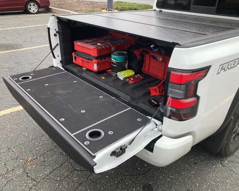Billiebars Frontier Tailgate Cover - 2022-Current 1