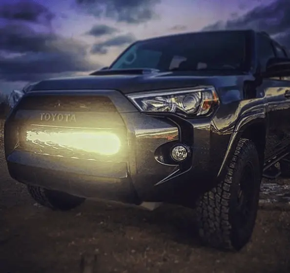 2014-2024 5Th Gen 4Runner Black Oak Led 30" Double Row Grille Mount Kit 1