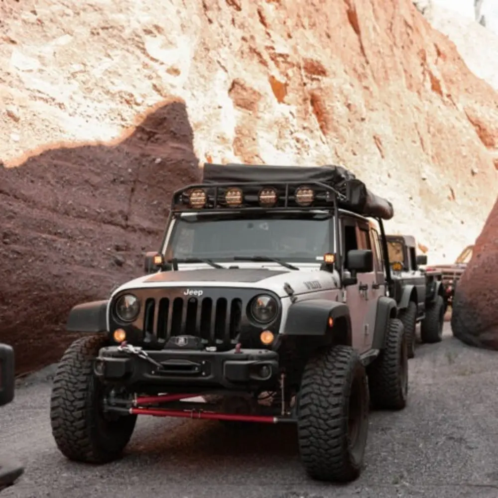 Gobi Jeep Jku 4Door Ranger Roof Rack - Multi-Light Setup 1