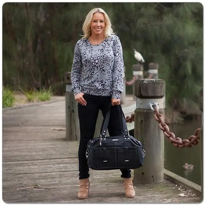 Vanchi  Florence Traveler In Black 1