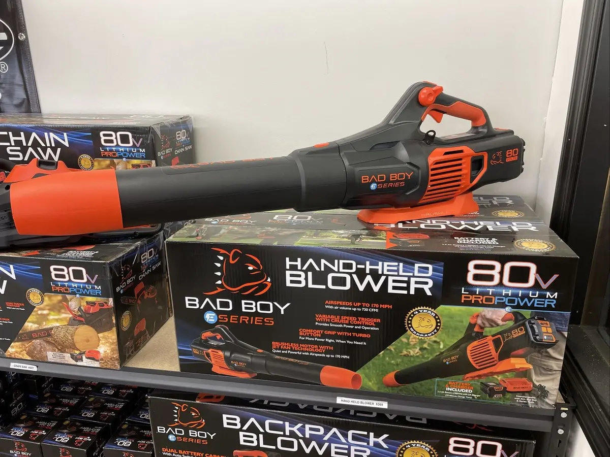 Handheld Blower W/ (1) 2.5Ah Battery 1