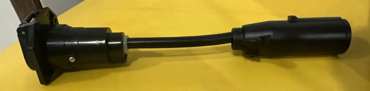 Buyer Products 7-Way (Round) To 7-Way (Blade) Trailer Connector Adapter 1