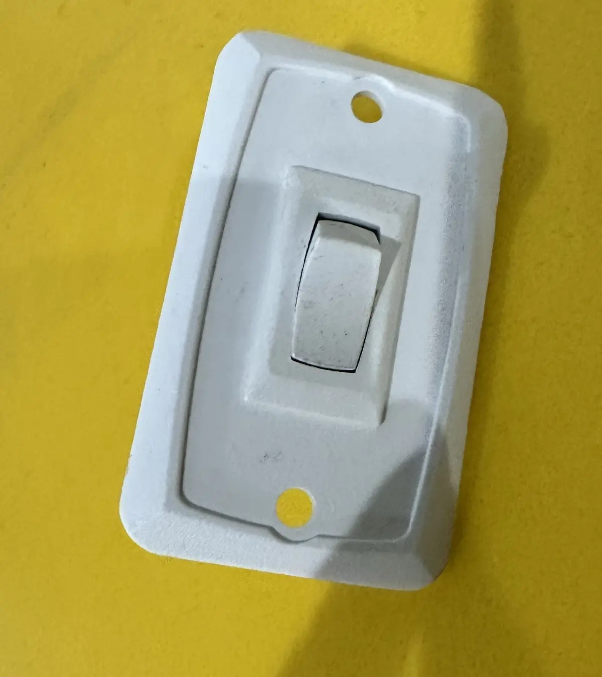 Light Switch 3 Way 1