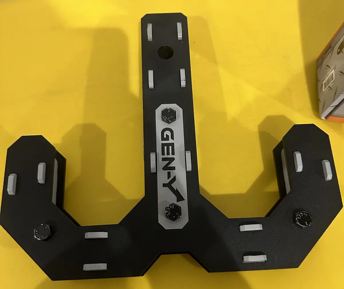 Gen-Y Phantom Tow Hook 1