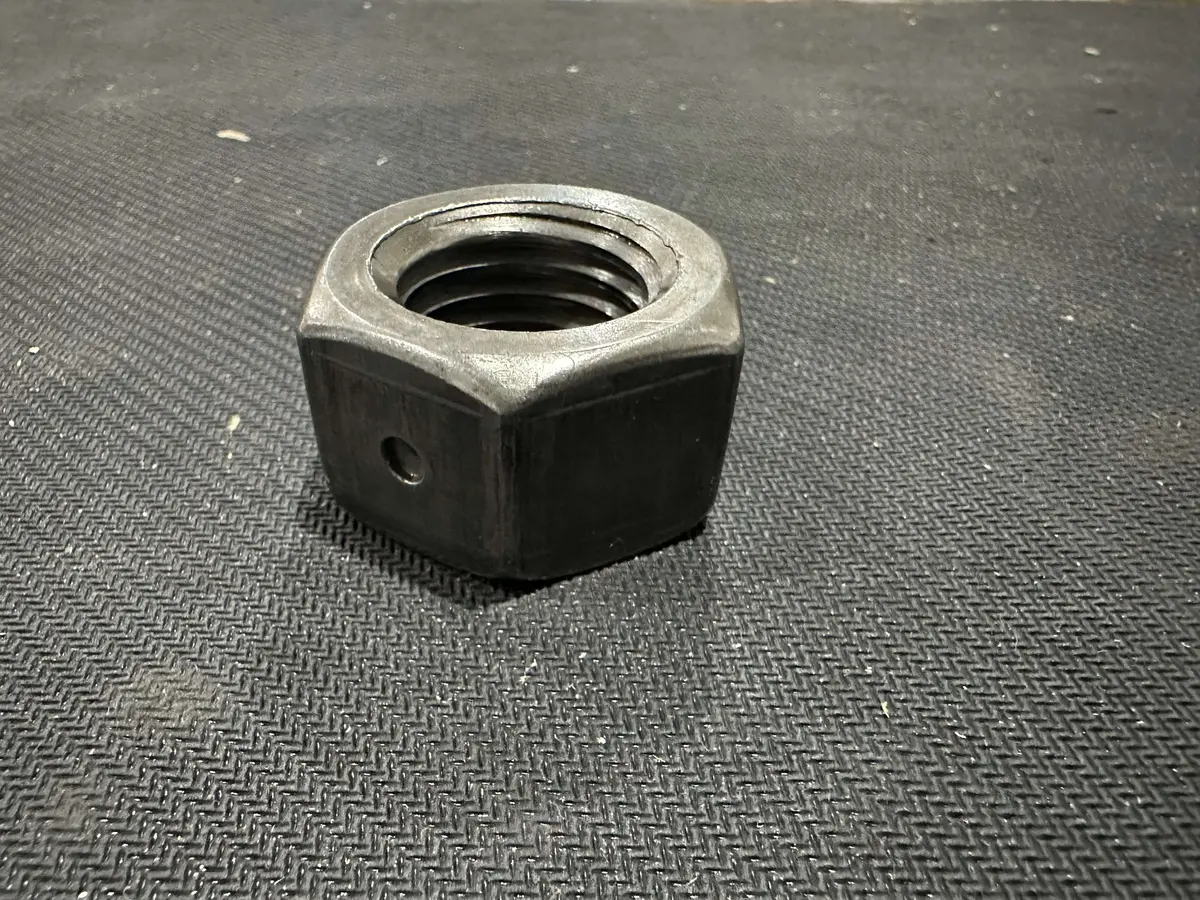 Nut 1-8 Hex Lock Gr B Dx 9-10Gd Eq 10-15K Spr Eye 1
