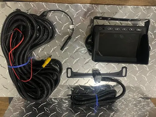 Truck Bed Back-Up Camera W/ 5"Monitor Universal License Plate Mount 1