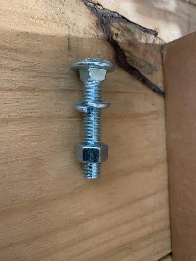 Carriage Bolt W/Lock Washer & Nut 1