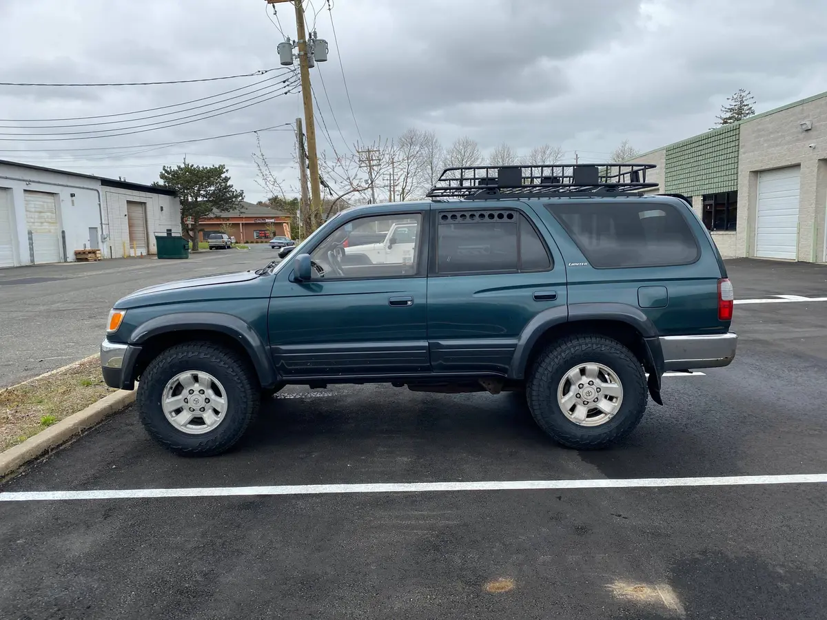 1996-2002 3Rd Gen 4Runner Side Window Vents 1